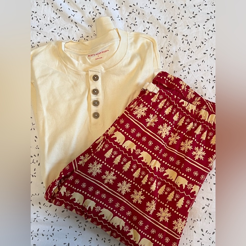NWOT Burt’s bees holiday mens PJ. S:L